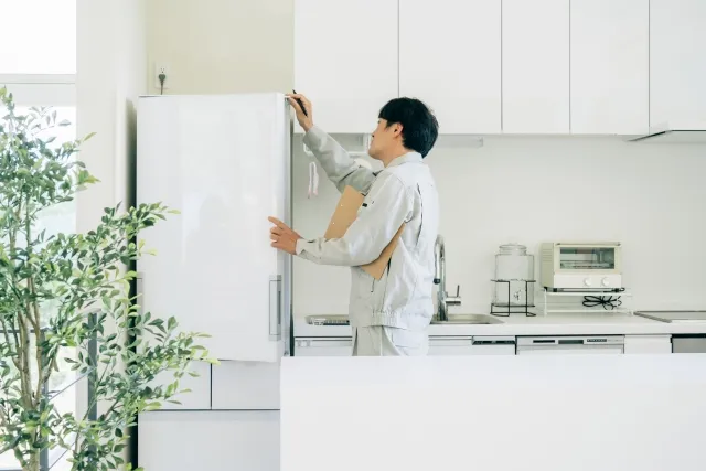 『安い』で選ぶと後悔する？大型家電の『搬入・設置』に潜む罠